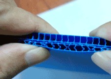 如何辨別中空板質(zhì)量的優(yōu)劣 如何辨別中空板質(zhì)量的優(yōu)劣